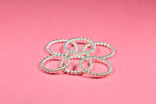 Delicate tight twist ring product